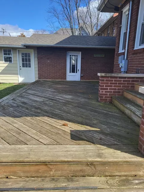 Exterior - 208 W Mazon Ave, Dwight, IL 60420 photo 4 of 4