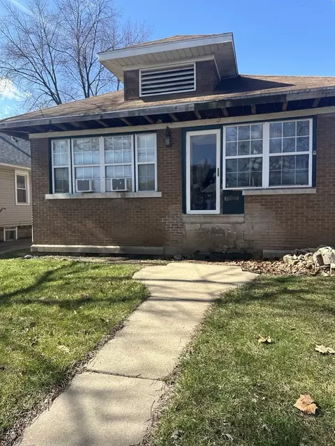 1017 N Prairie Ave, Joliet, IL 60435