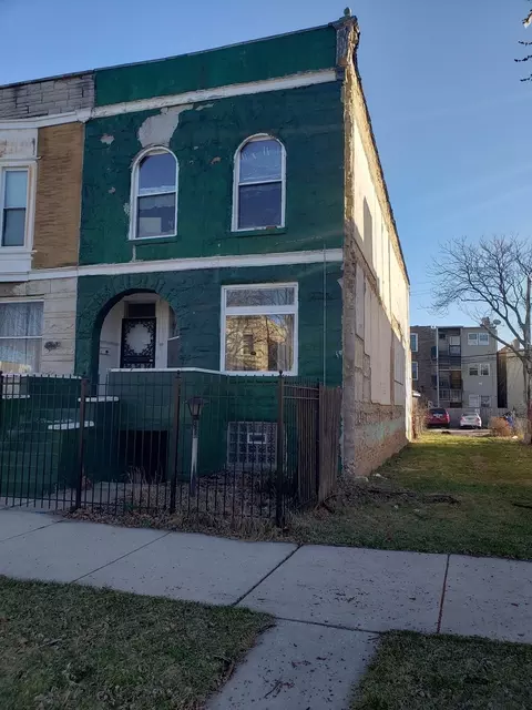 3409 W Fulton Blvd, Chicago, IL 60624