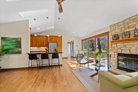 Dining - 32 W163 Cedar Ln, Wayne, IL 60184 photo 2 of 2