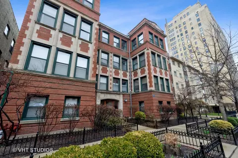 434 W Aldine Ave #3C, Chicago, IL 60657