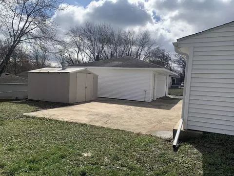 Exterior - 3629 John St, Steger, IL 60475 photo 9 of 10