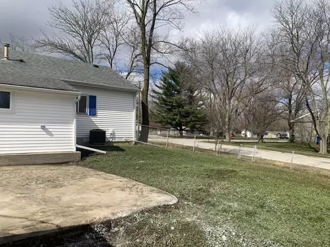 Exterior - 3629 John St, Steger, IL 60475 photo 7 of 10