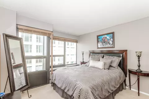 30 E Huron St #5107, Chicago, IL 60611 photo 12