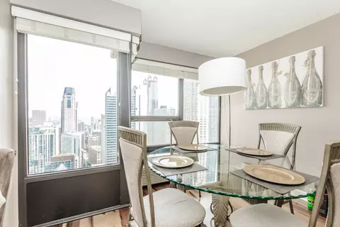 30 E Huron St #5107, Chicago, IL 60611 photo 6