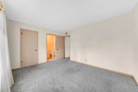 Other - 810 W Pine Ave, Roselle, IL 60172 photo 5 of 6