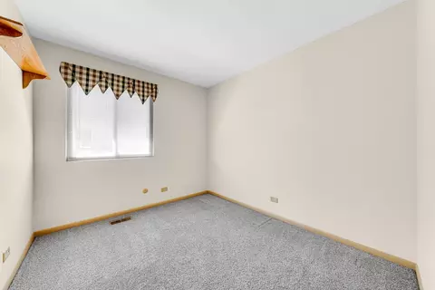 Other - 810 W Pine Ave, Roselle, IL 60172 photo 4 of 6