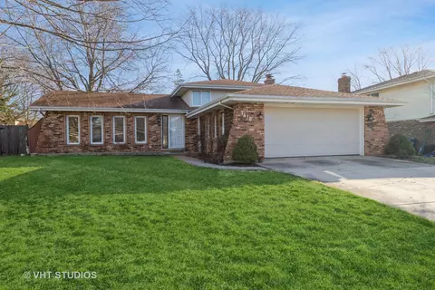 1618 Andrea Dr, New Lenox, IL 60451
