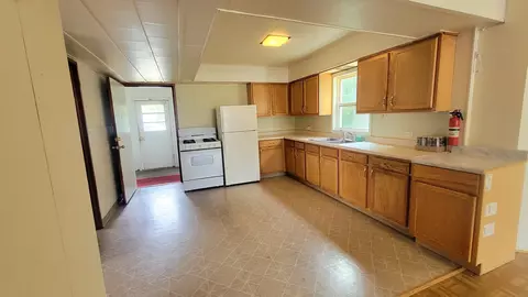 3311 Union Ave, Steger, IL 60475 photo 7