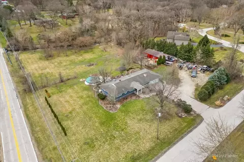 View/Area - 38 W271 Stevens Ln, Elgin, IL 60124 photo 3 of 11