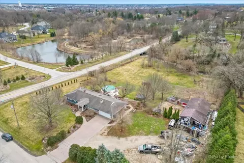 View/Area - 38 W271 Stevens Ln, Elgin, IL 60124 photo 1 of 11