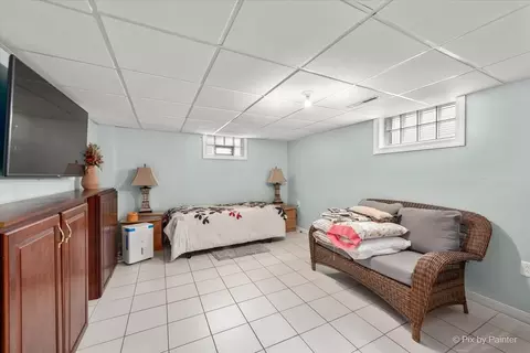 Living - 38 W271 Stevens Ln, Elgin, IL 60124 photo 7 of 7