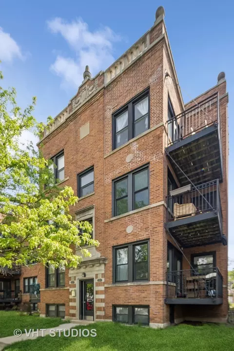 4247 N Ashland Ave #2, Chicago, IL 60613