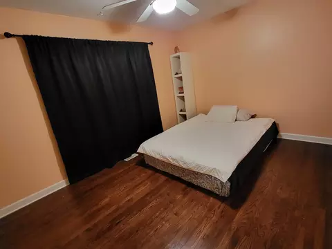 Bedroom - 1770 Chippendale Rd, Hoffman Estates, IL 60169 photo 1 of 4