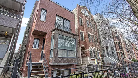 920 N Wood St #C, Chicago, IL 60622