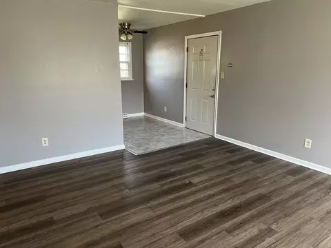 60 Webster Ct, Decatur, IL 62521 photo 3