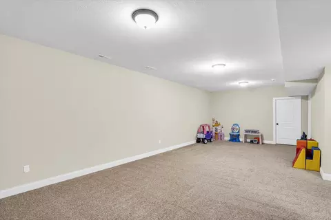 Other - 2110 Max Run Dr, Champaign, IL 61822 photo 5 of 5