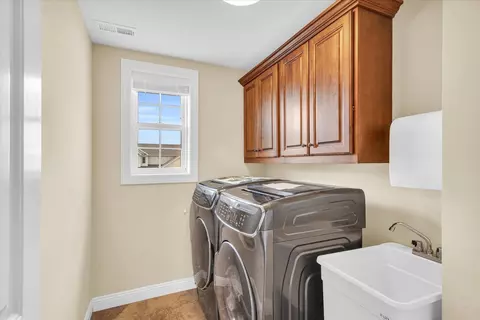 Other - 2110 Max Run Dr, Champaign, IL 61822 photo 2 of 5