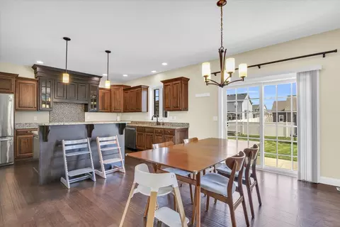 Dining - 2110 Max Run Dr, Champaign, IL 61822 photo 2 of 2