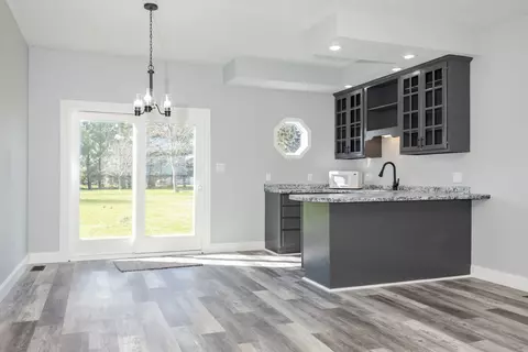 Kitchen - 208 W Monroe St, Dana, IL 61321 photo 5 of 7