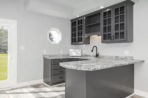 Kitchen - 208 W Monroe St, Dana, IL 61321 photo 6 of 7