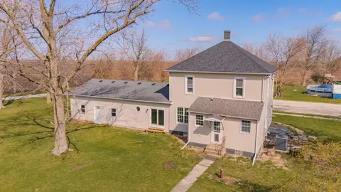 Exterior - 208 W Monroe St, Dana, IL 61321 photo 5 of 6