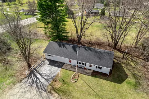 View/Area - 109 S State St, Durand, IL 61024 photo 2 of 9