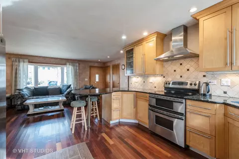 Kitchen - 1335 E Forest Ave, Des Plaines, IL 60018 photo 3 of 3