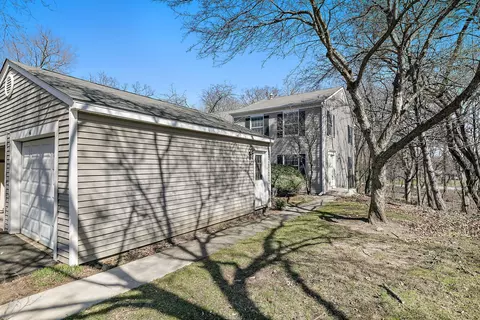 Exterior - 46 Timber Ter, Cary, IL 60013 photo 3 of 6