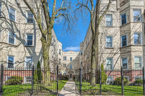 1440 W Carmen Ave #2, Chicago, IL 60640