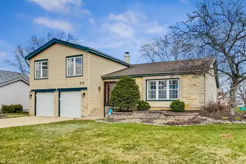 313 Sutherland Ln, Bloomingdale, IL 60108
