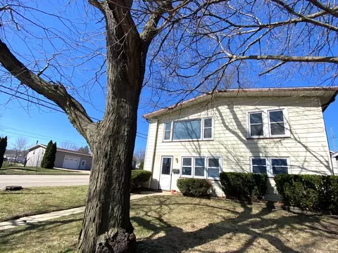 102 E Caroline St, Spring Valley, IL 61362 photo 1