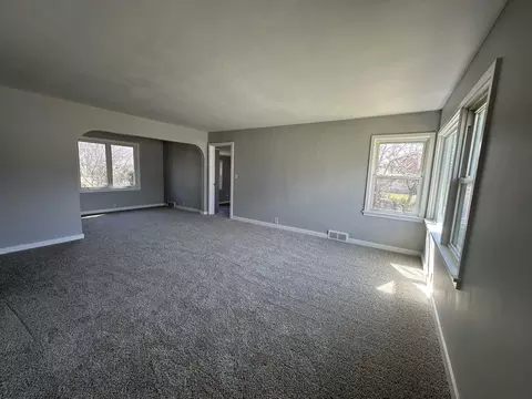 716 Vale St, Bloomington, IL 61701 photo 11