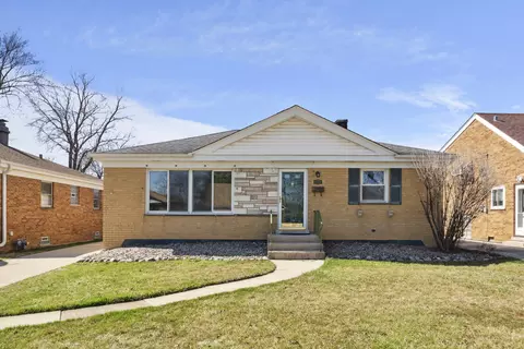 1616 Heidorn Ave, Westchester, IL 60154