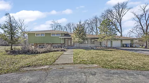 3412 York Rd, Oak Brook, IL 60523
