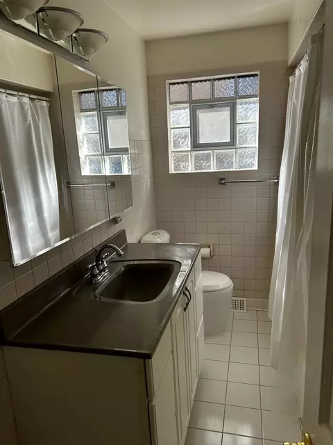 Bath - 8001 45th St, Lyons, IL 60534 photo 1 of 2