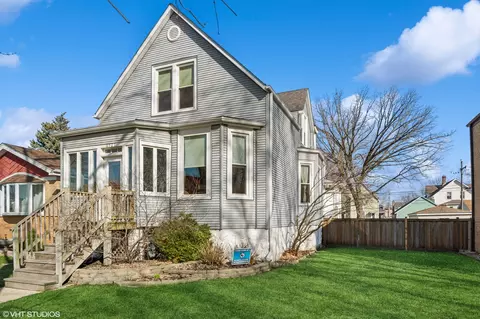 6521 Sinclair Ave, Berwyn, IL 60402