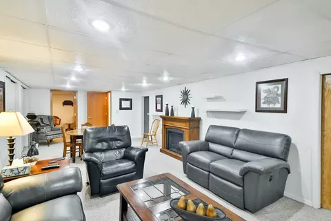 Living - 7347 Sorghum Ln, Cherry Valley, IL 61016 photo 5 of 5