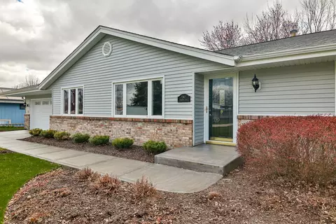 Exterior - 7347 Sorghum Ln, Cherry Valley, IL 61016 photo 2 of 4