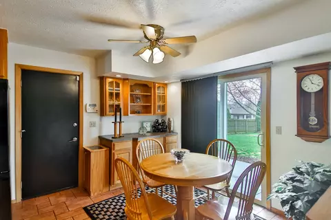 Dining - 7347 Sorghum Ln, Cherry Valley, IL 61016 photo 3 of 4