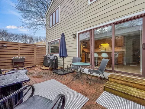2091 Willow Run, Wheaton, IL 60189 photo 28