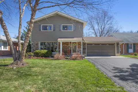 513 Kelly Ct, Lombard, IL 60148