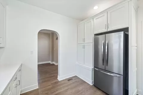 Kitchen - 674 Forest Ave, Elgin, IL 60120 photo 4 of 4