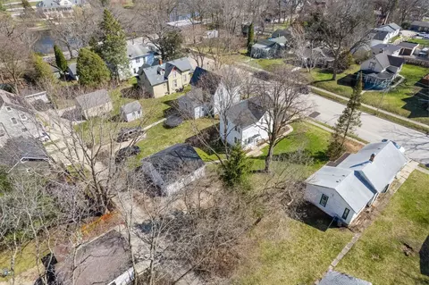 View/Area - 674 Forest Ave, Elgin, IL 60120 photo 4 of 8