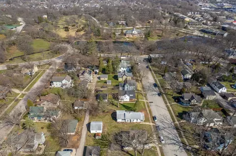 View/Area - 674 Forest Ave, Elgin, IL 60120 photo 5 of 8