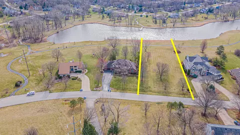 737 Braintree Ln, Bartlett, IL 60103 photo 12