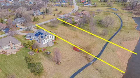 737 Braintree Ln, Bartlett, IL 60103 photo 5
