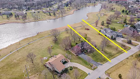 737 Braintree Ln, Bartlett, IL 60103 photo 11