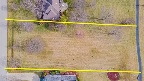 737 Braintree Ln, Bartlett, IL 60103 photo 13