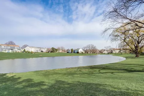 1430 Sandstone Dr #317, Wheeling, IL 60090 photo 34
